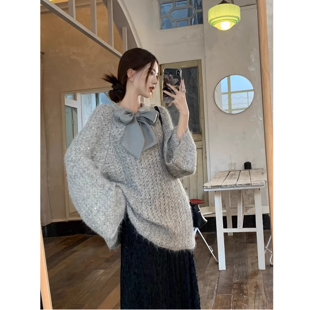 气质别致亮闪设计感前后两穿毛衣女2024秋季新款蝴蝶结套头针织衫