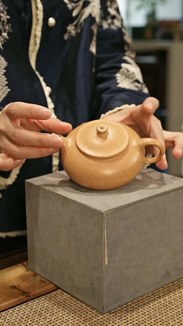茶壶紫砂黄金段寒江