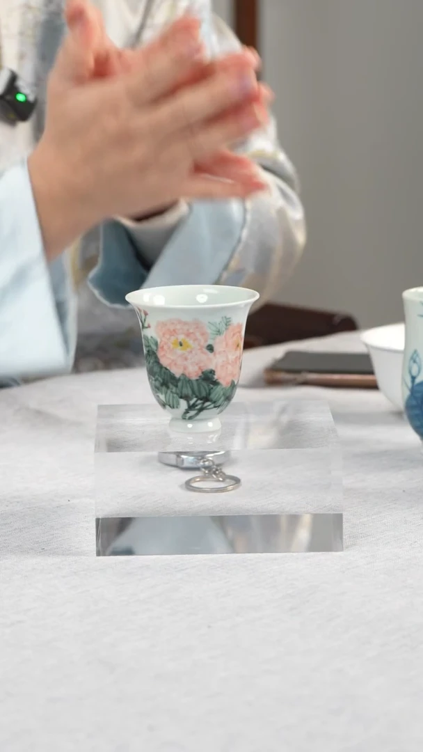 杯子瓷    姚贵琥