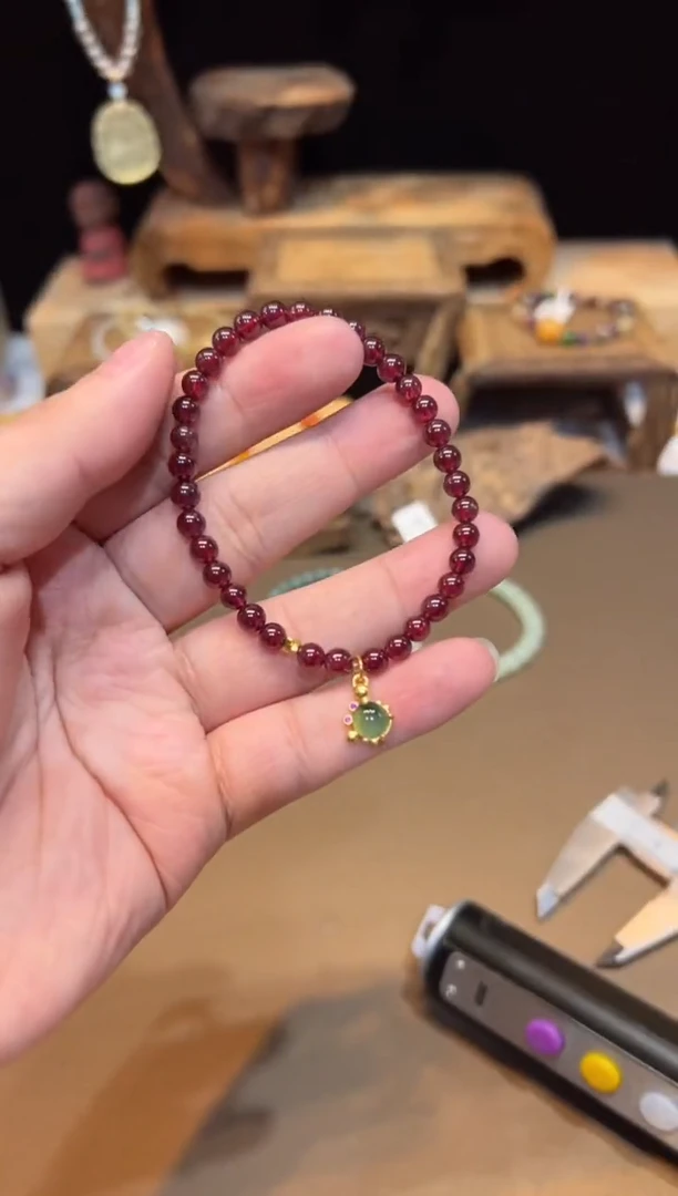 手链未镶嵌石榴石手饰@@5589