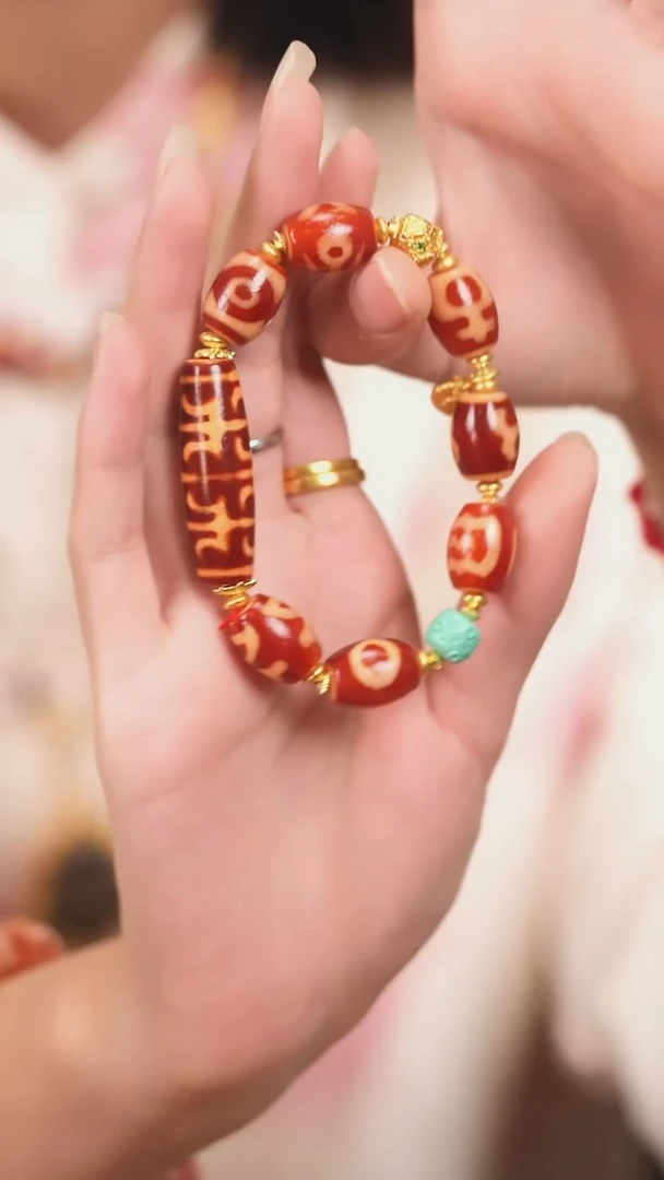 玛瑙/玉髓（覆膜）颈饰未镶嵌传世珠宝