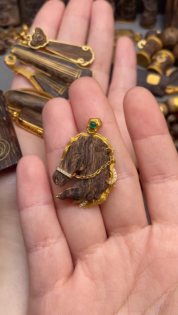 沉香吊坠沉香吊坠4