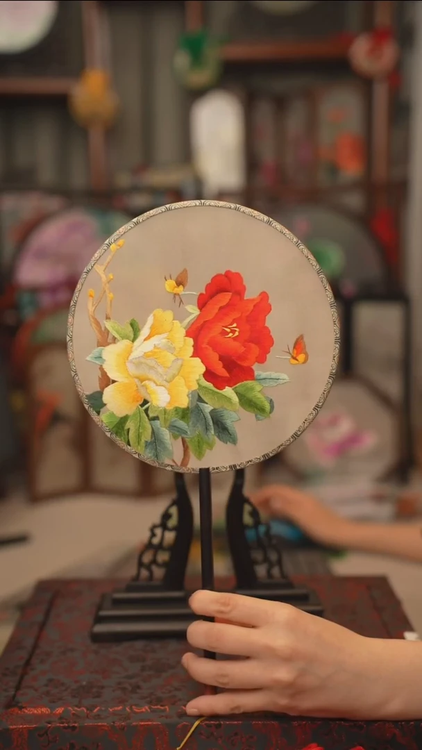 扇子团扇 绣花双面非遗