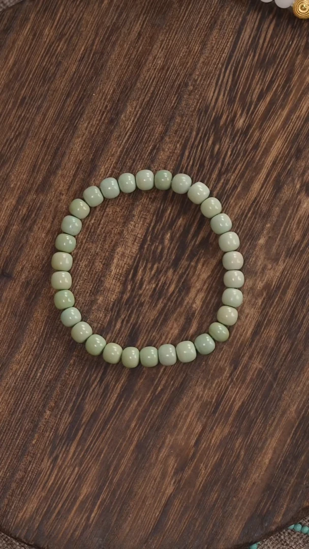 未镶嵌绿松石手链1