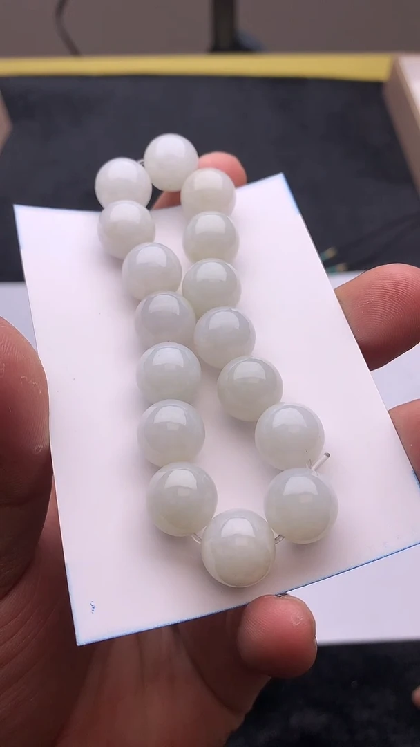 【闪购商品】翡翠挂件未镶嵌珠子
