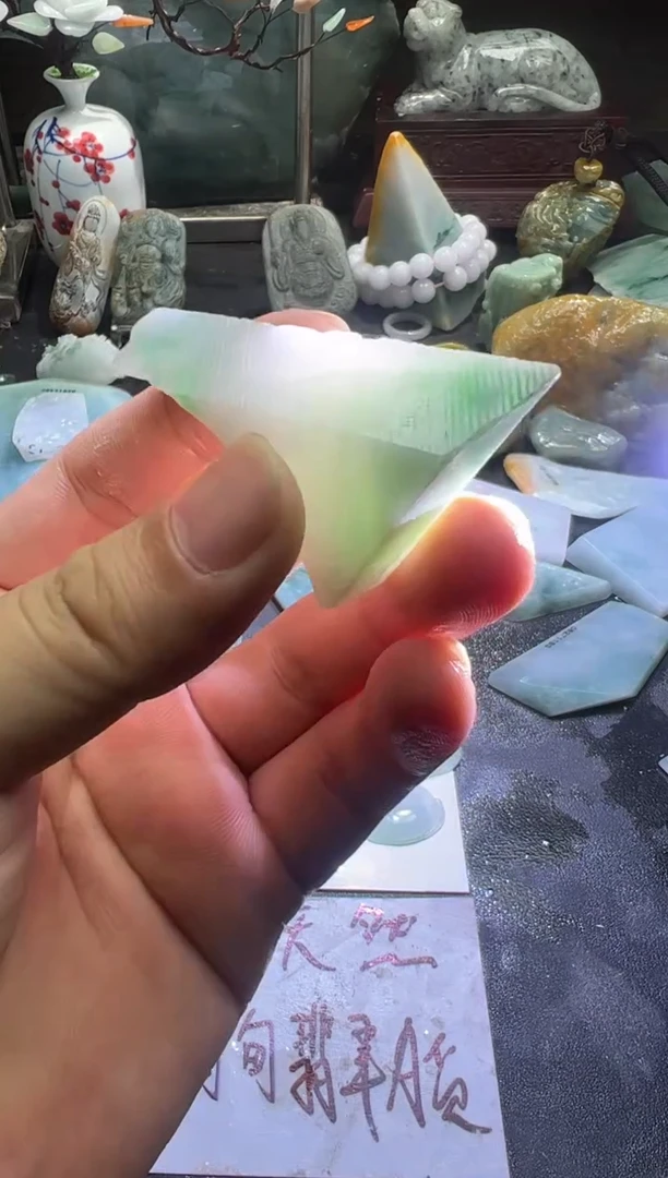 未镶嵌挂件翡翠天然缅甸翡翠A货