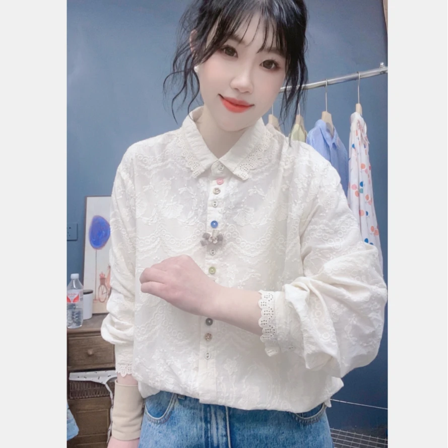 2025春装新款小衫法式独特别致上衣设计感小众刺绣长袖白衬衫
