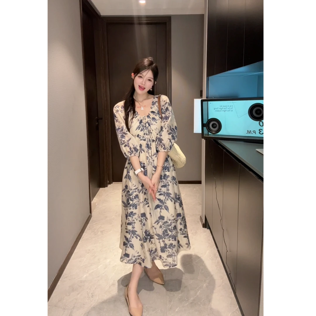 2025新款青花瓷天丝七分袖连衣裙
