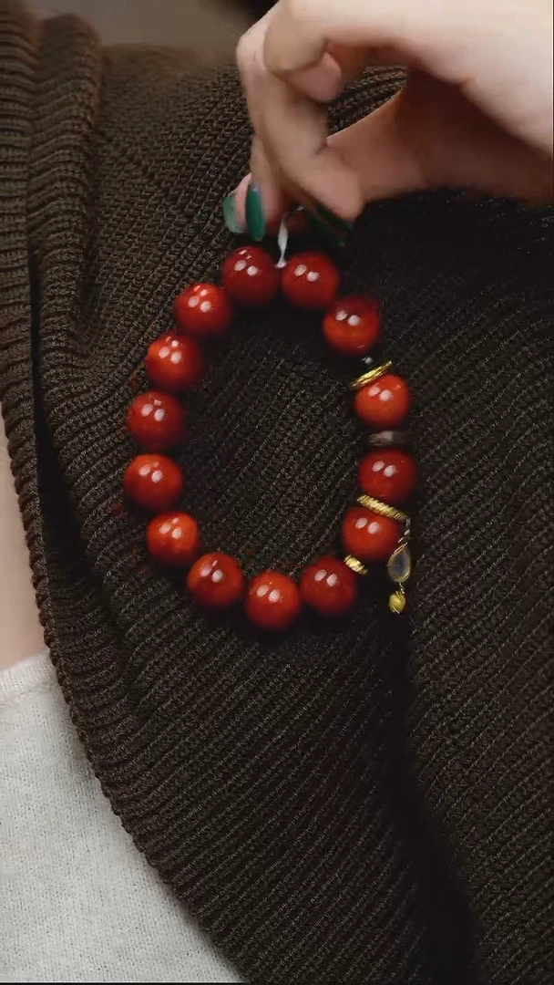 18K金镶嵌手串南红玛瑙S-128