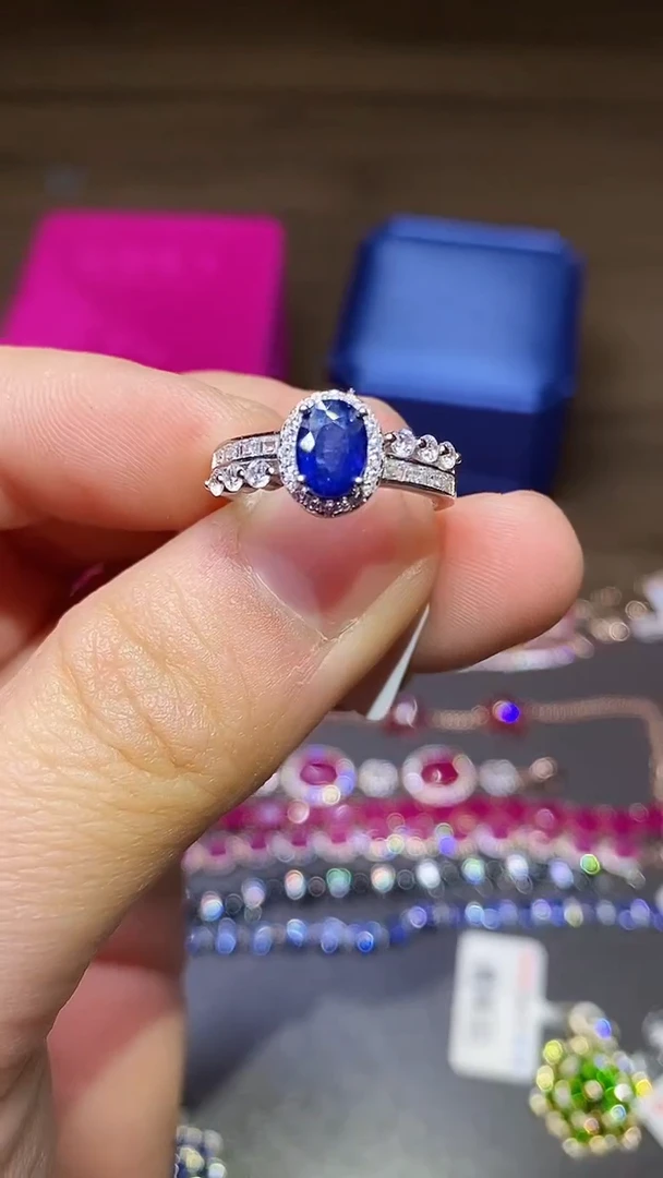 【闪购商品】蓝宝石戒指银S925镶嵌.......