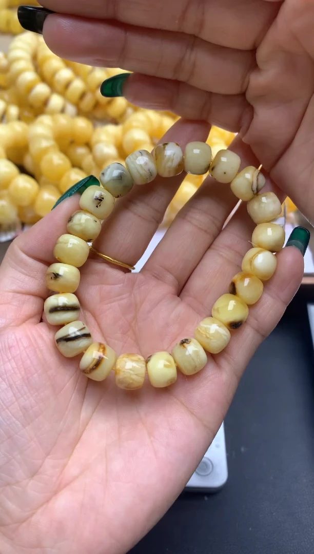 【闪购商品】蜜蜡珠宝奇石未镶嵌68