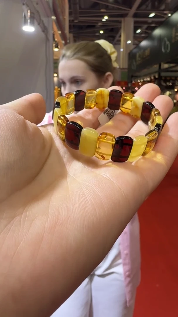 未镶嵌琥珀手链杭州珠宝展假一罚十
