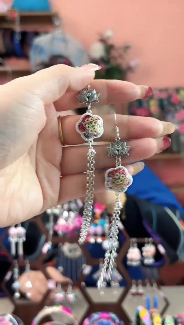 艺枝独绣手工饰品19