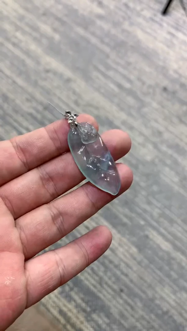 颈饰未镶嵌翡翠天然A货翡翠