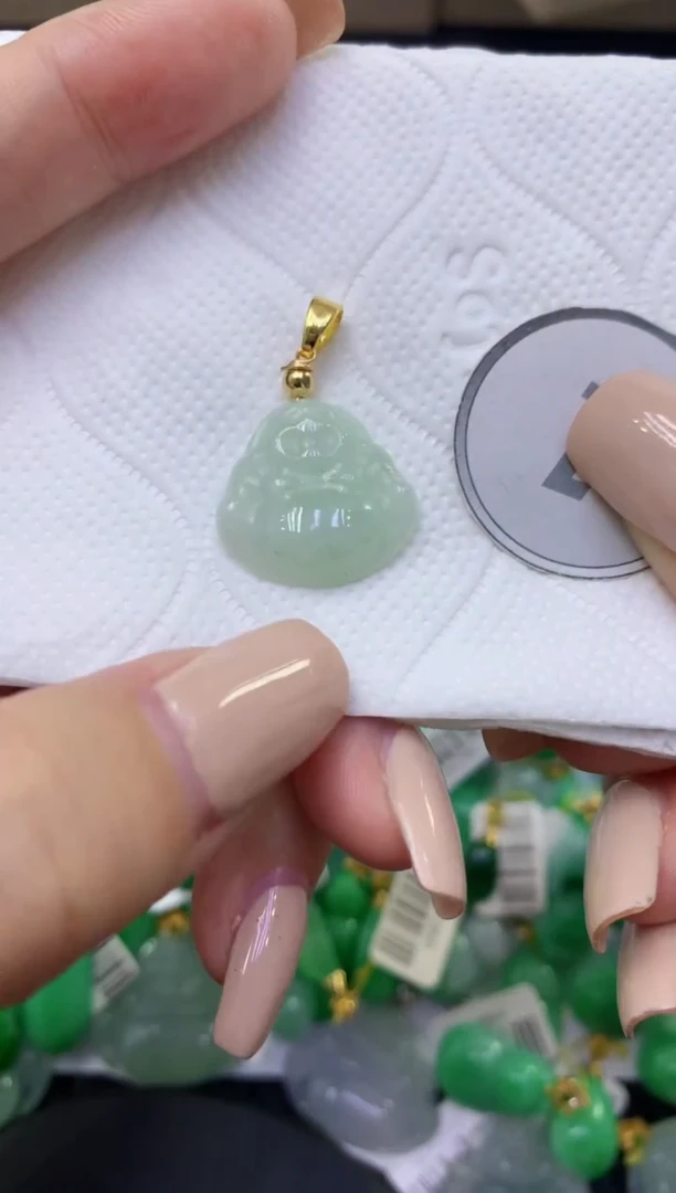 颈饰未镶嵌翡翠天然缅甸翡翠A货