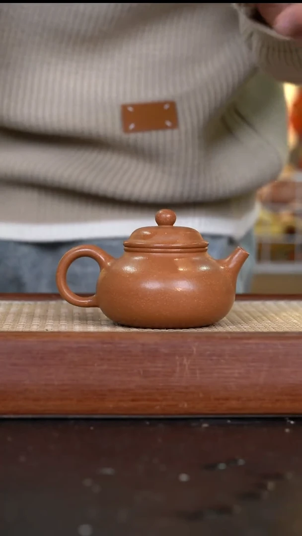 茶壶紫砂   LZX     沉香段    容天 180cc