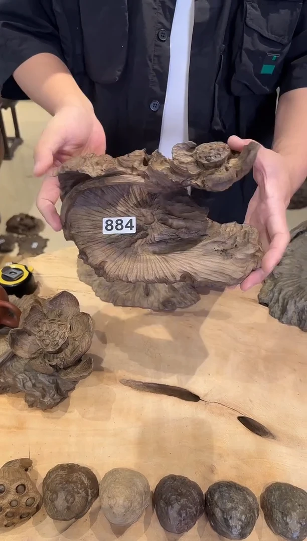 木884号乌木金丝楠壶承