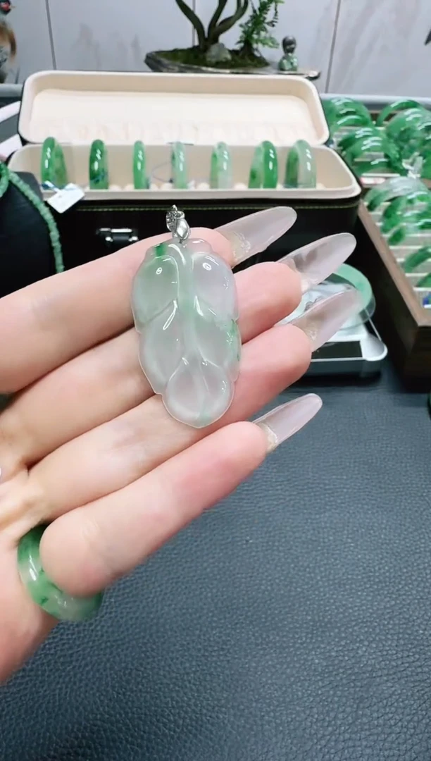 石英质玉（非洲翠）1未镶嵌/7112