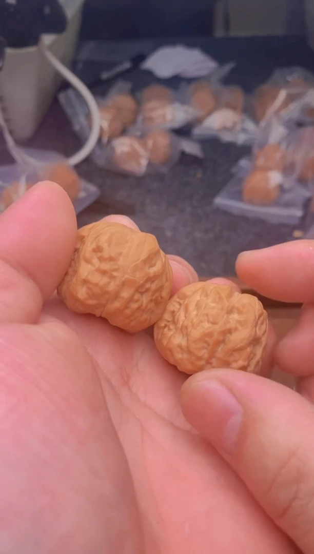 【闪购商品】文玩核桃把件B94号32尺蛤蟆