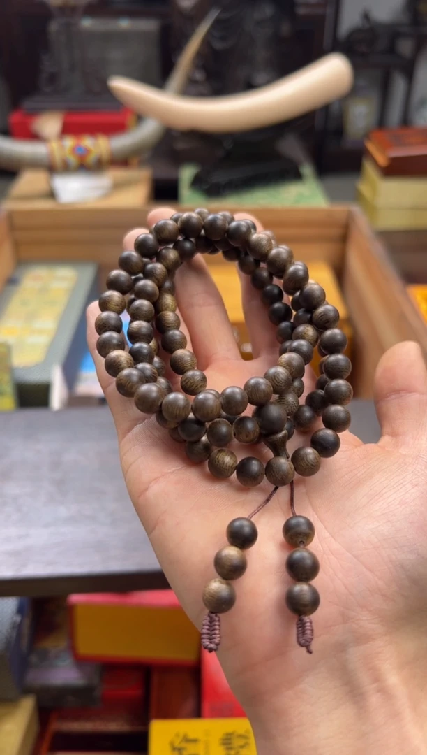 【闪购商品】沉香木吊坠—————————