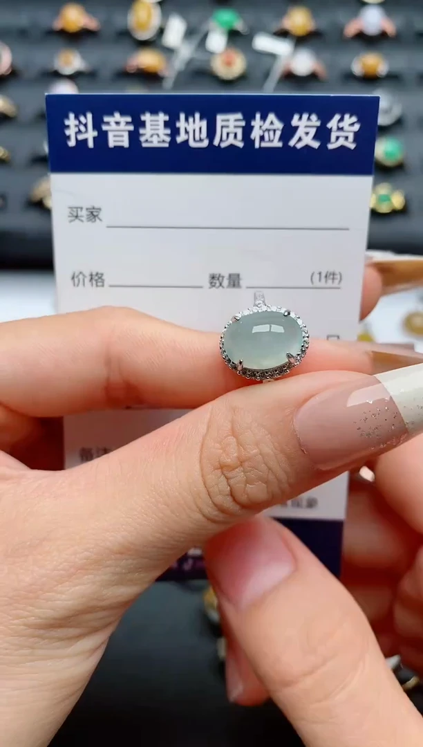 【闪购商品】翡翠戒指银S925镶嵌................