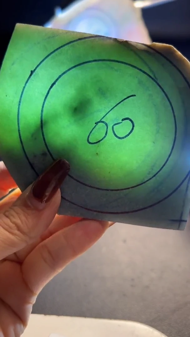 未镶嵌手镯定制翡翠龙***仔翡翠