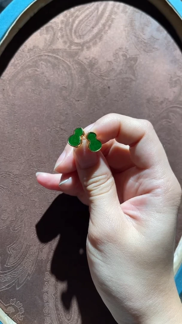 翡翠银S925镀金镶嵌耳钉红翡绿翠