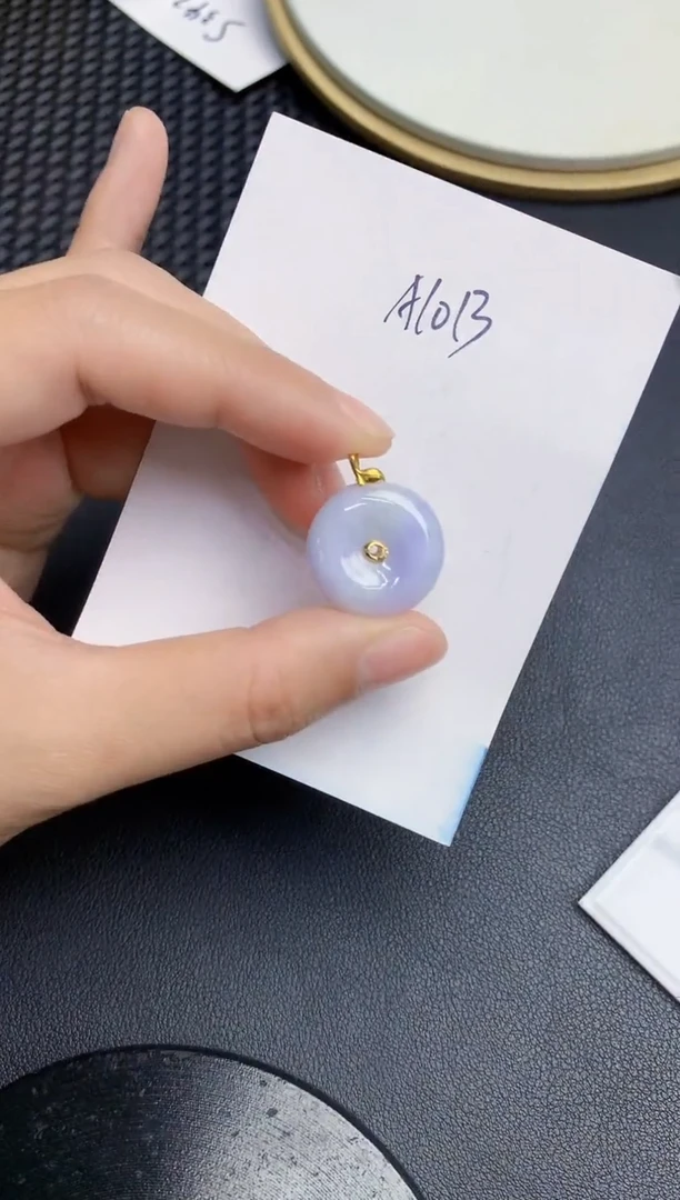 【闪购商品】翡翠颈饰18K金镶嵌000000000