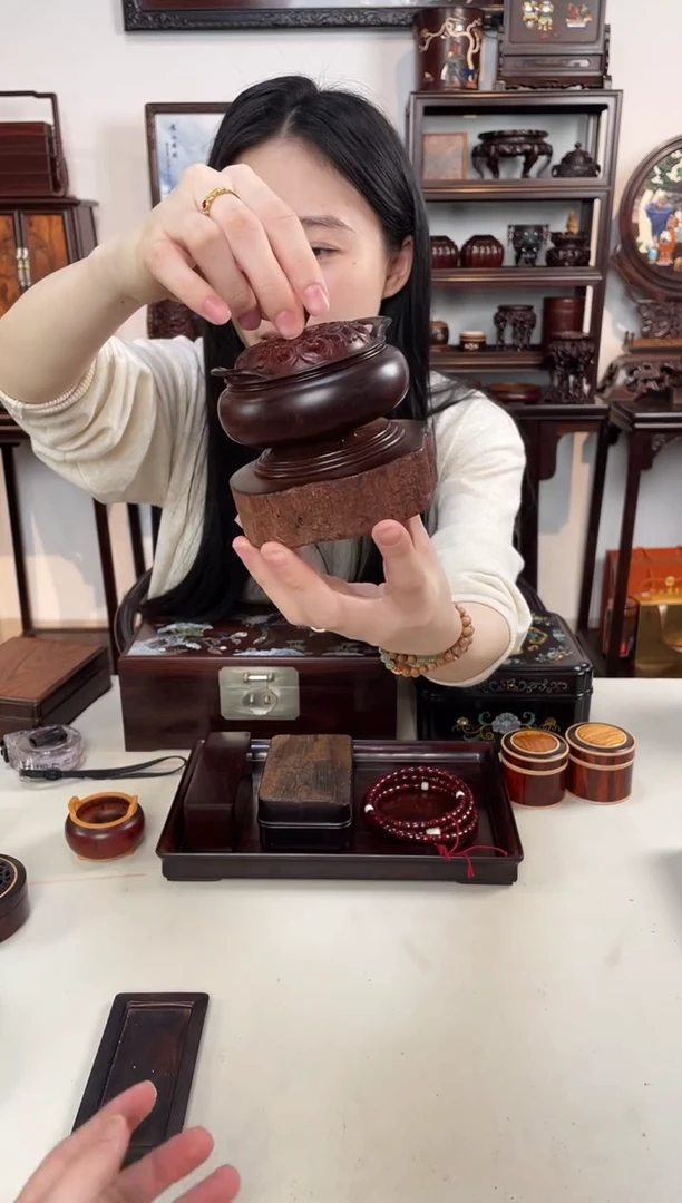 紫檀木类成套家具一木挖香炉