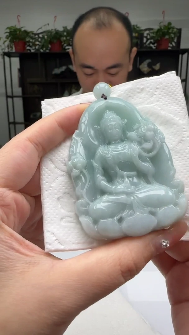 【闪购商品】翡翠颈饰未镶嵌天然翡翠A货吊坠