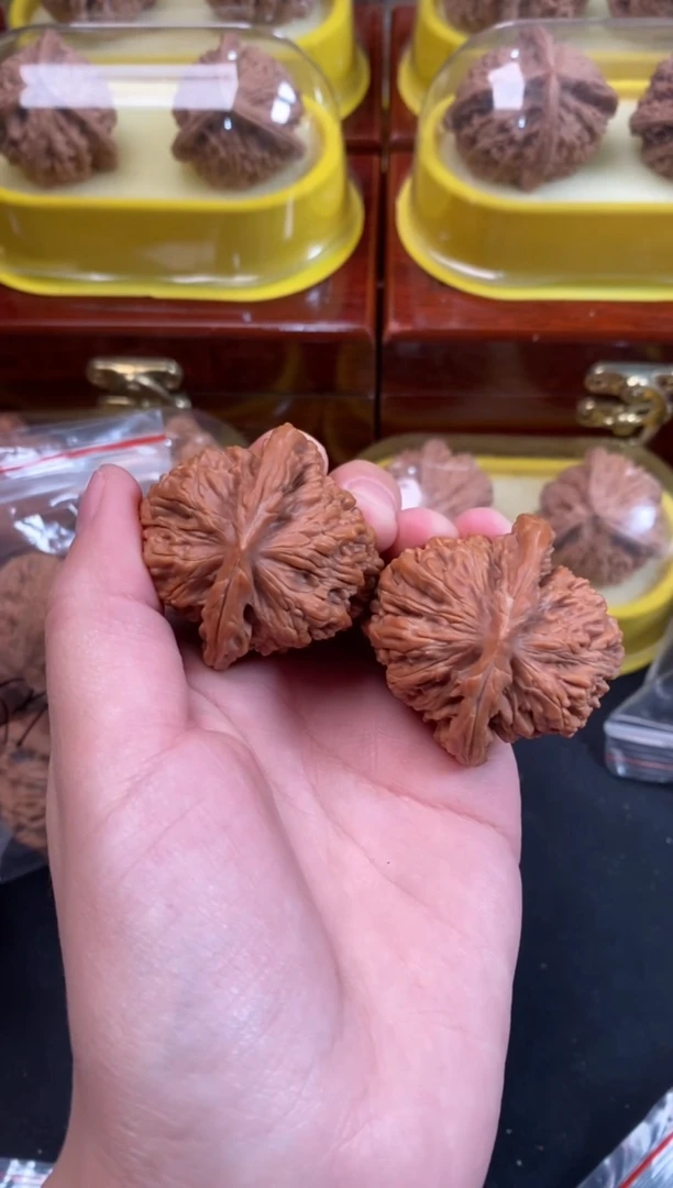 把件文玩核桃汉高楼39尺Q621