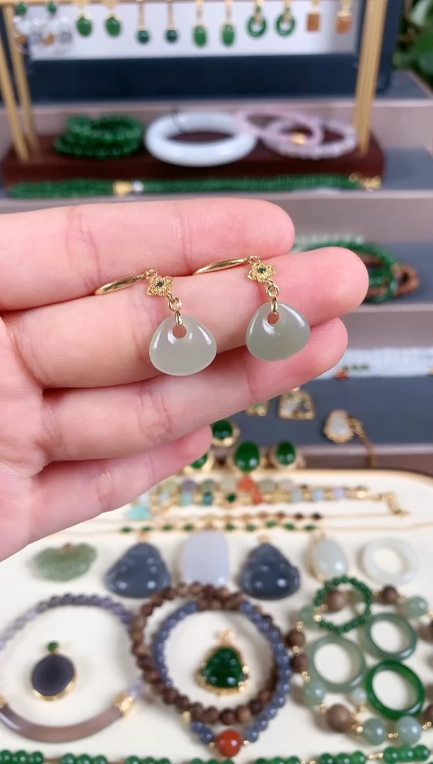 银S925镶嵌和田玉耳饰1