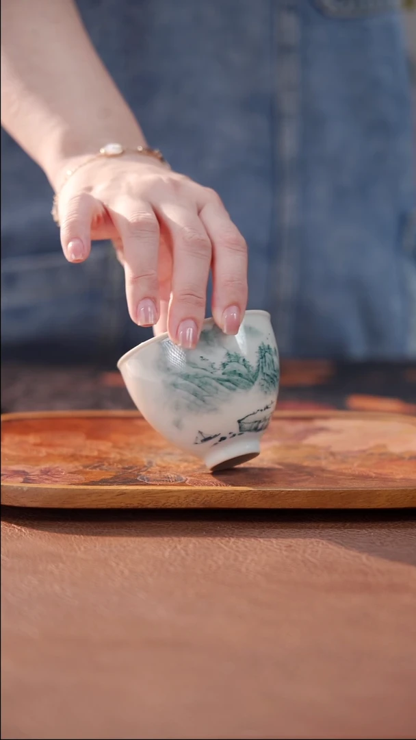 柴烧鸡心杯-山水