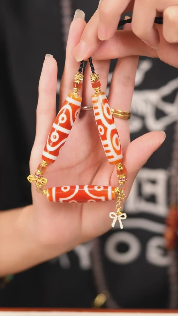 玛瑙/玉髓（覆膜）颈饰未镶嵌传世珠宝