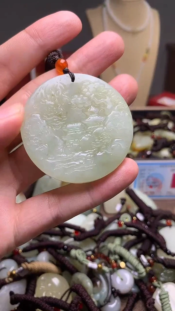 颈饰未镶嵌和田玉新疆料青海料清水和田玉吊坠