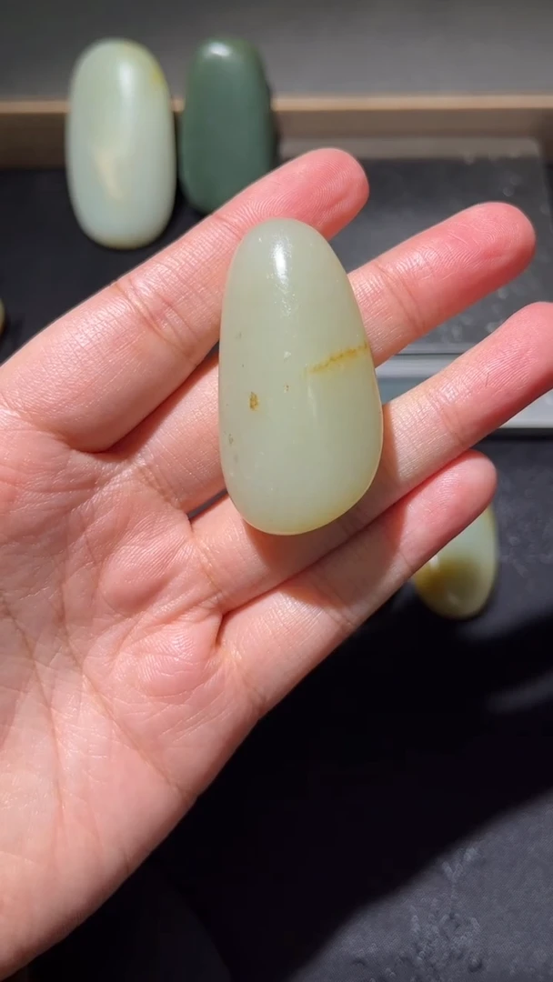 未镶嵌和田玉珠宝奇石36和田玉