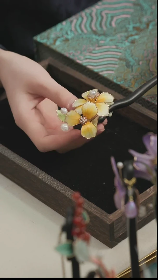 刺绣湘传礼纯手工发簪