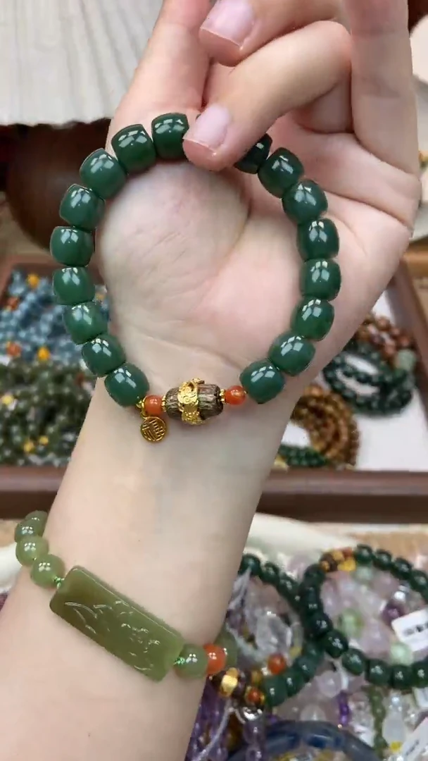 手饰和田玉未镶嵌374