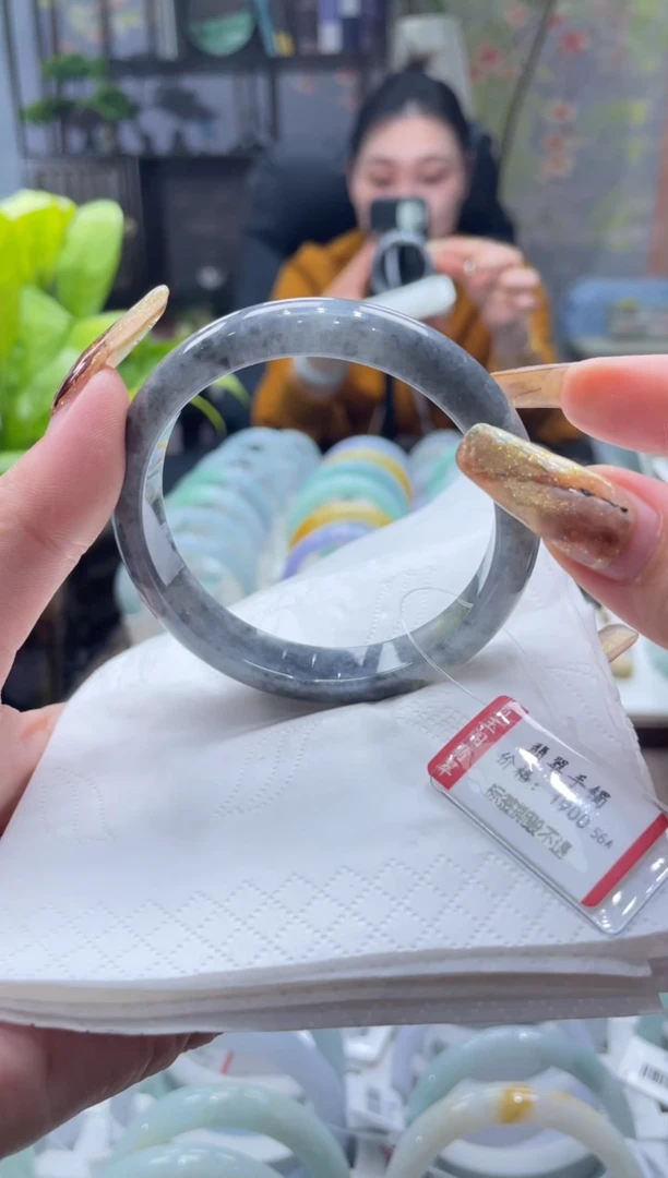 未镶嵌手镯翡翠6699***