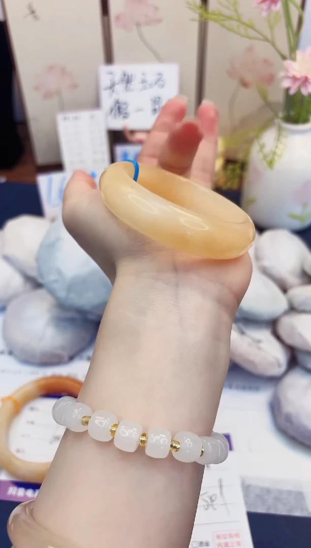 【闪购商品】石英质玉手镯未镶嵌474-财气镯-圈口54