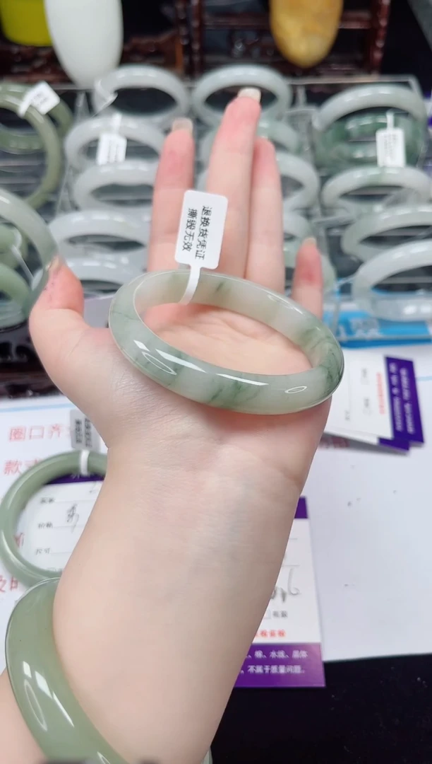 未镶嵌手镯石英质玉22-57/58