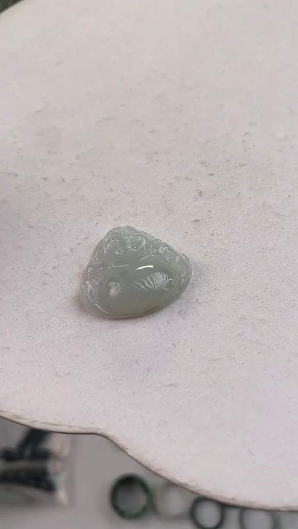 翡翠未镶嵌颈饰定制翡翠