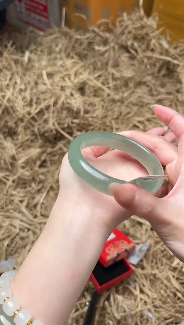 未镶嵌手镯石英质玉1128圈口58