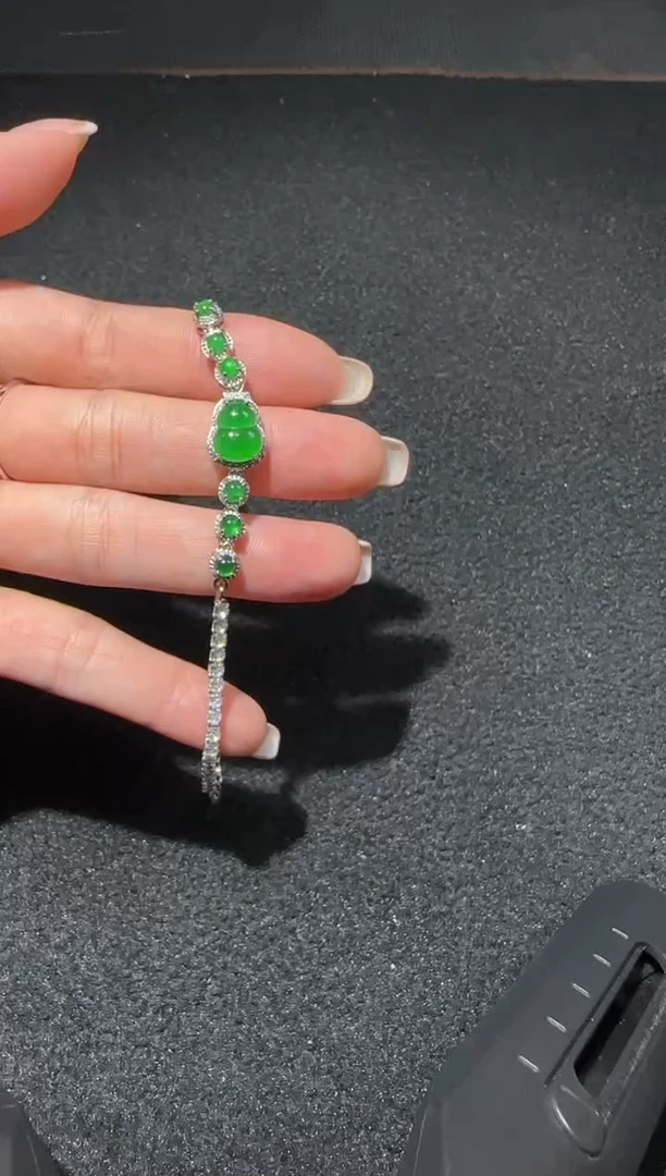 【闪购商品】翡翠手链未镶嵌多样性发货拍一发一