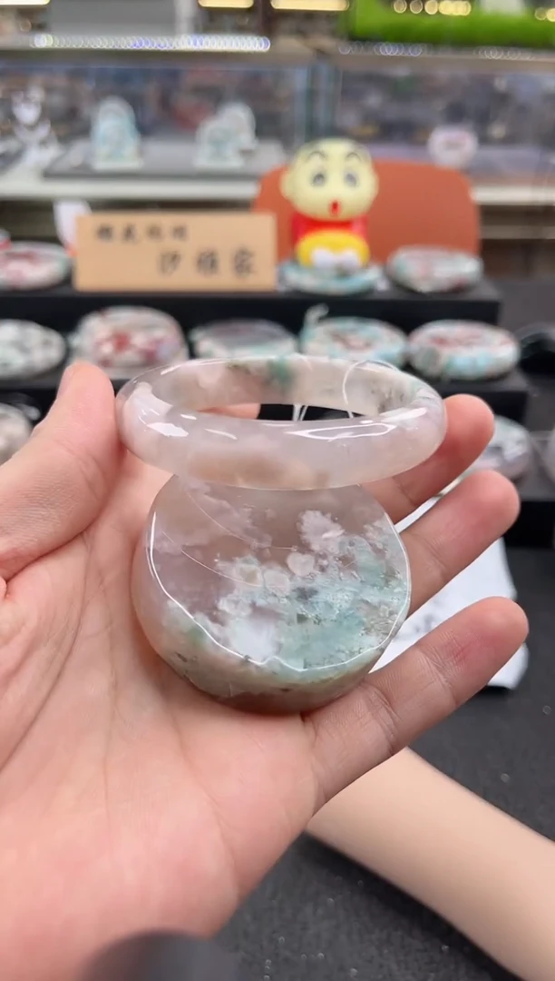 未镶嵌手镯石英质玉56圈口（赠品镯心）6887094