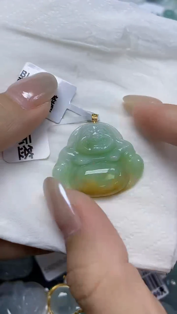 翡翠18K金镶嵌颈饰天然缅甸翡翠A货