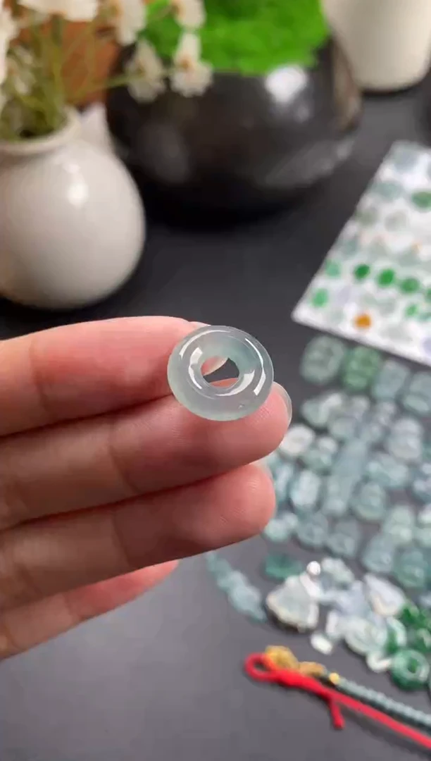 散珠翡翠冰种甜甜圈