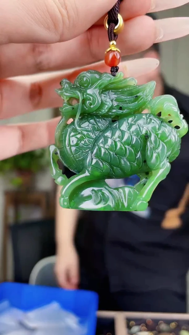 和田玉未镶嵌挂件拍一发一，多样性发货！