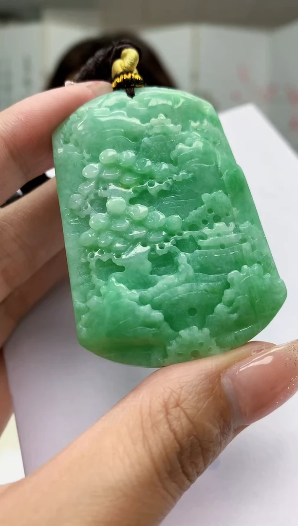 【闪购商品】定制翡翠未镶嵌4829MM-毛货挂件27