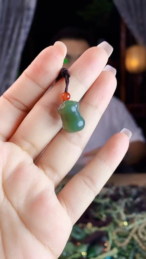 未镶嵌和田玉挂件多样性发货拍一发一